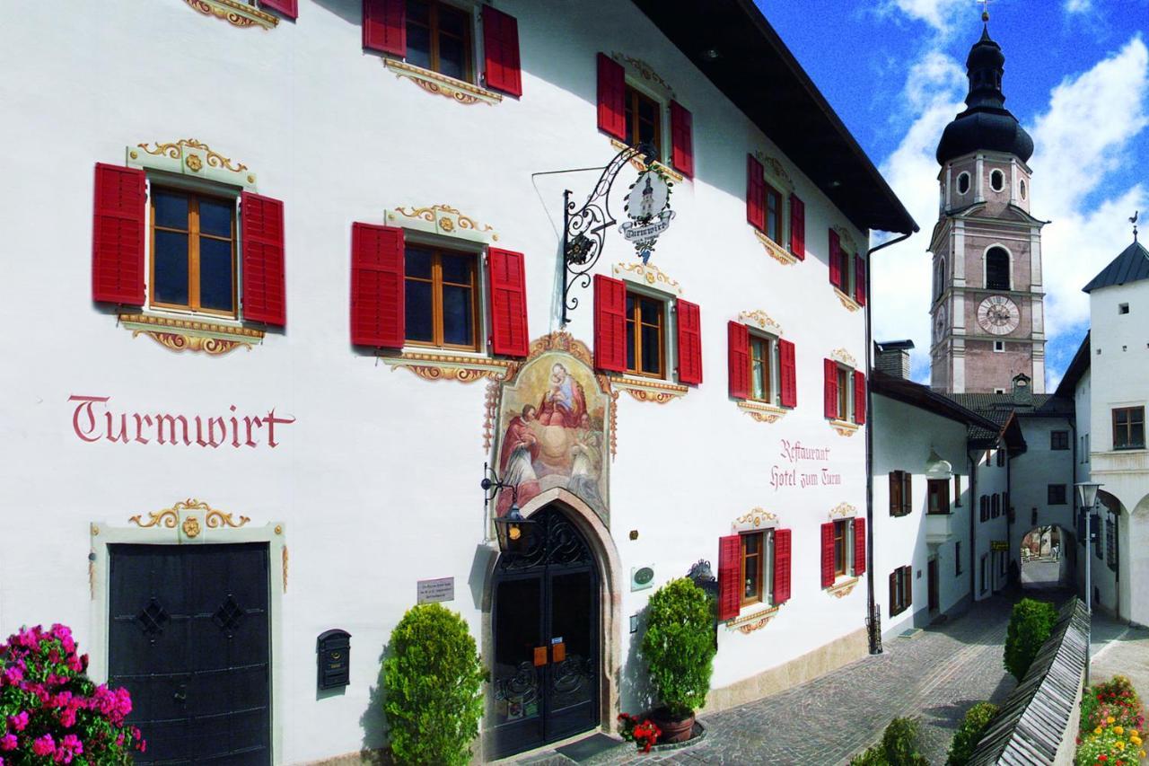 Hotel Zum Turm カステルロット エクステリア 写真