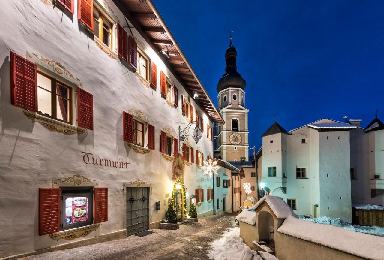Hotel Zum Turm カステルロット エクステリア 写真